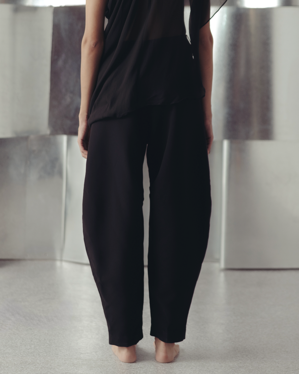 Bristol Black Barrel Pants